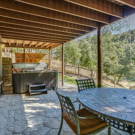 Rustic Oakhurst Retreat Less Than 4 Mi To Bass Lake! Villa Esterno foto