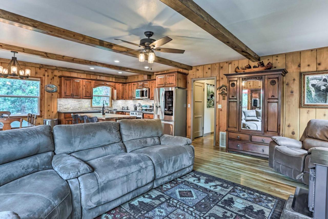 Rustic Oakhurst Retreat Less Than 4 Mi To Bass Lake! Villa Esterno foto