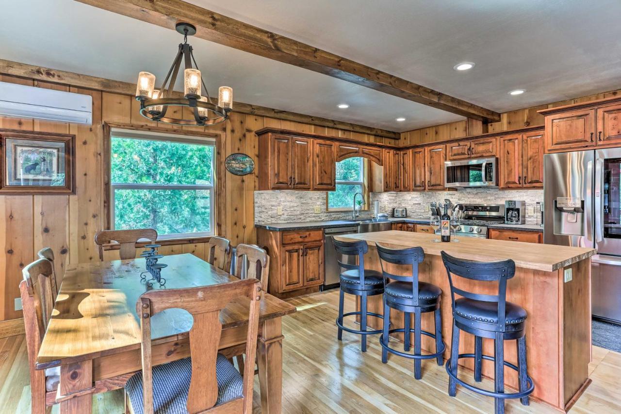 Rustic Oakhurst Retreat Less Than 4 Mi To Bass Lake! Villa Esterno foto