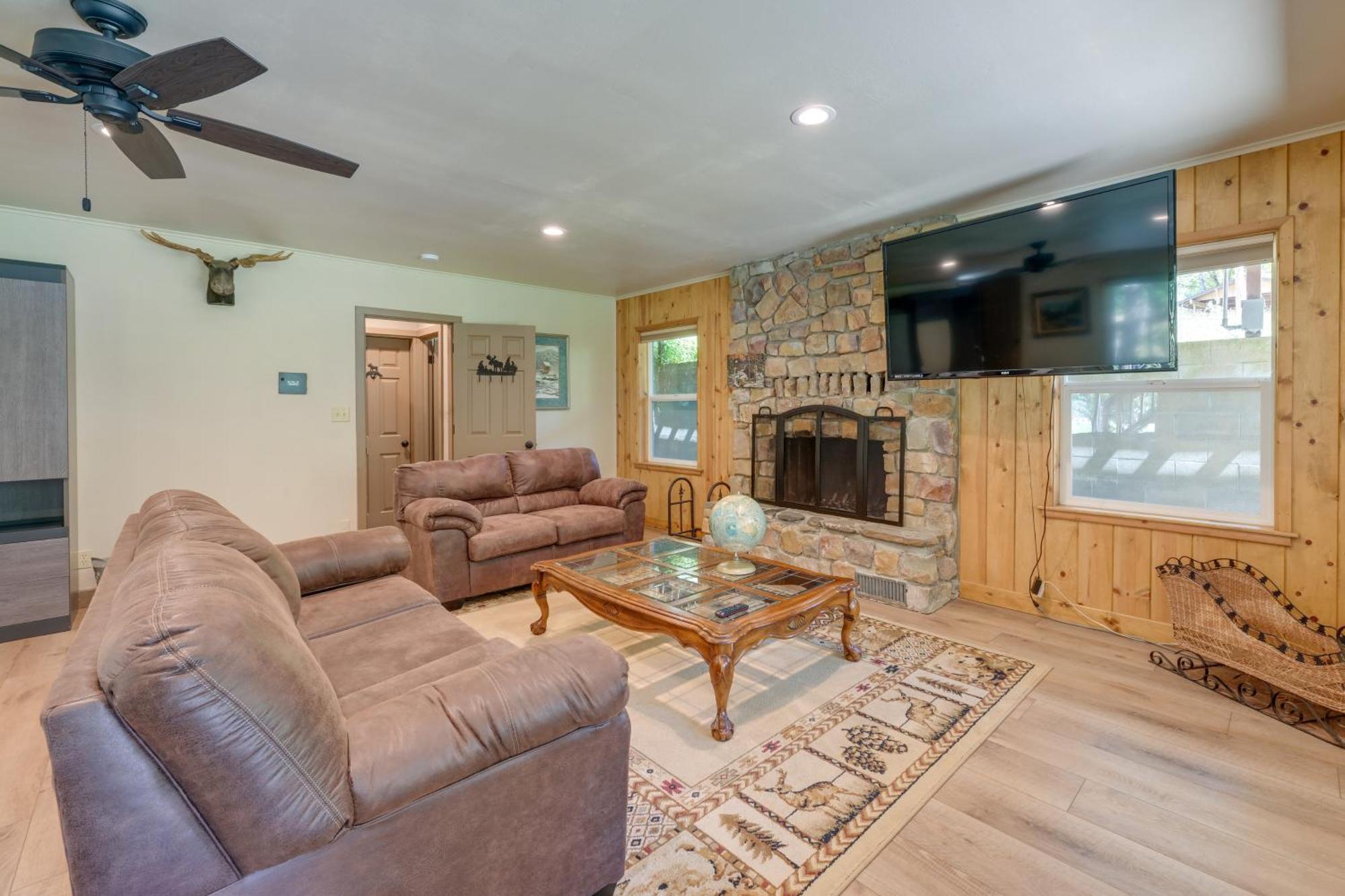 Rustic Oakhurst Retreat Less Than 4 Mi To Bass Lake! Villa Esterno foto